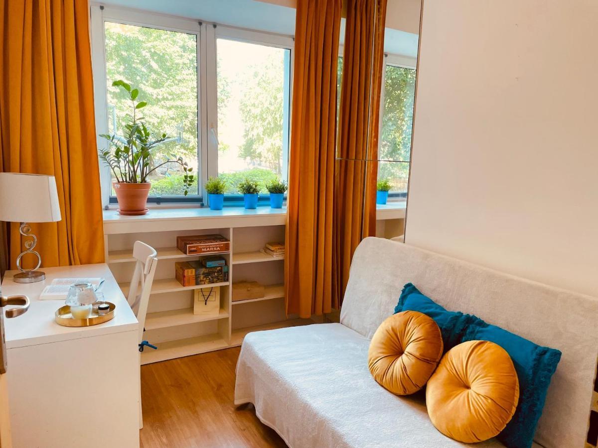 Luxury 4-Bedroom Apartment In Centre - Self-Check In & Fast Wifi Warszawa Eksteriør billede