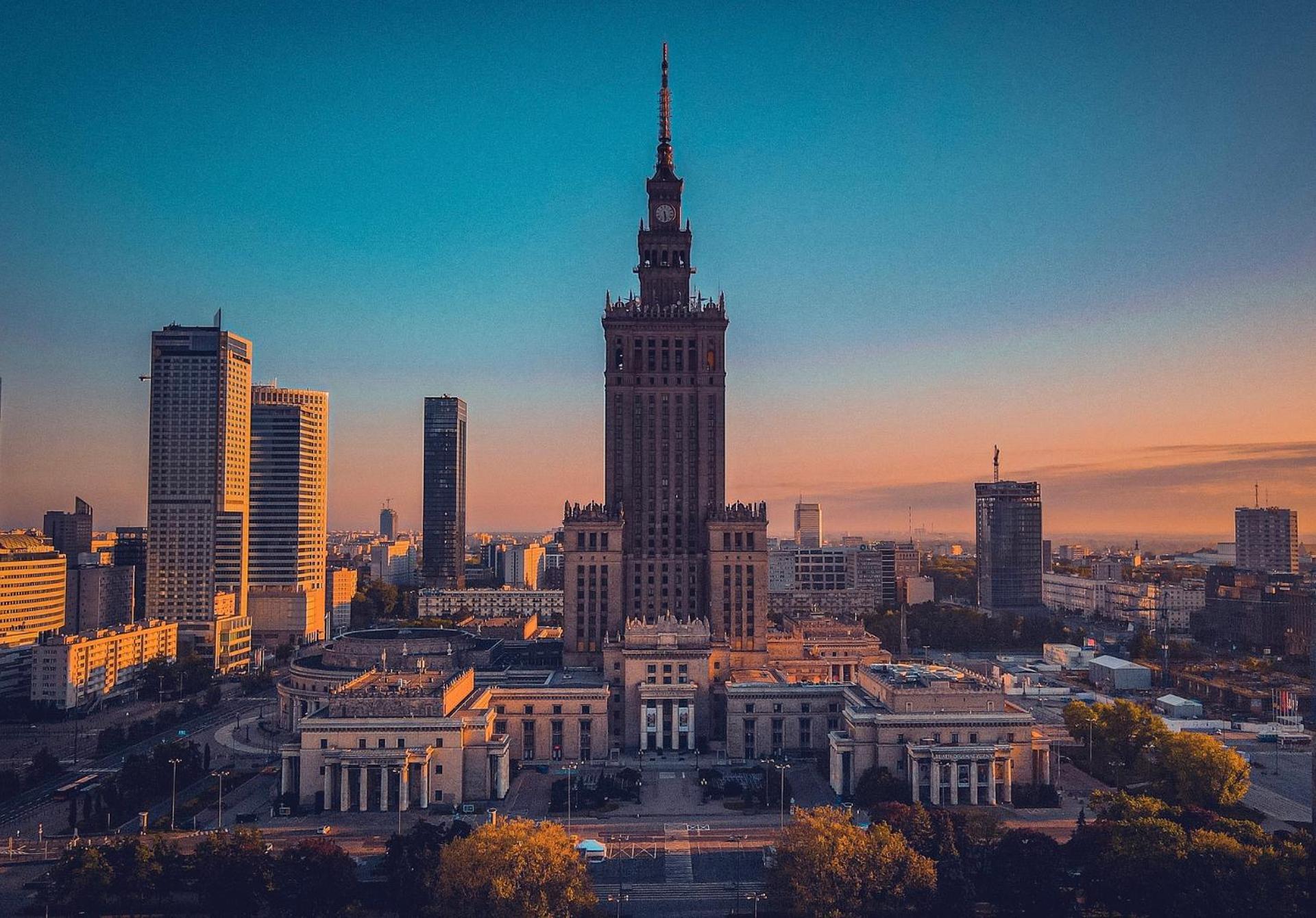 Luxury 4-Bedroom Apartment In Centre - Self-Check In & Fast Wifi Warszawa Eksteriør billede